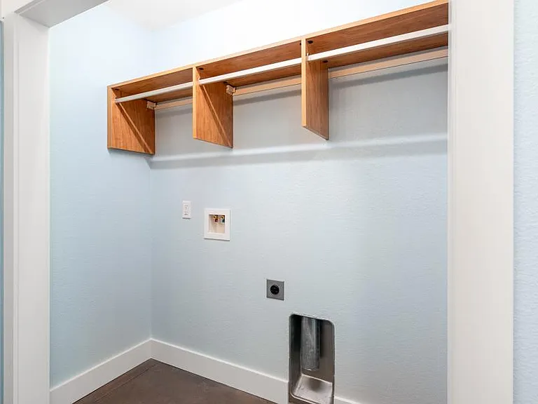 35A Lilac St — Photo 15