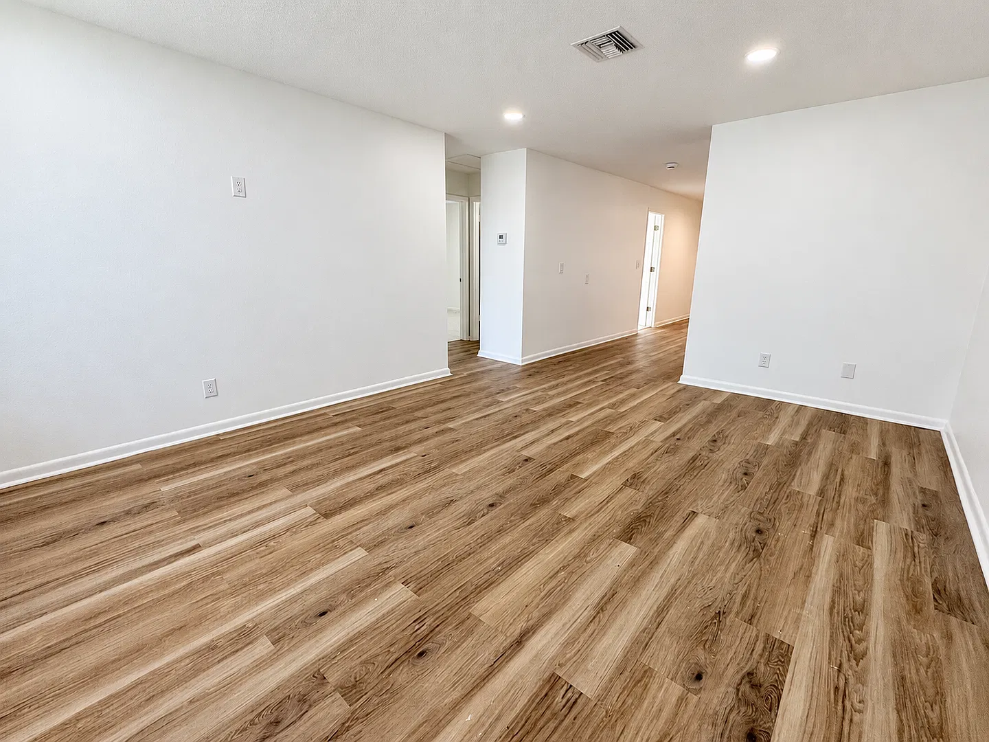 3/1.5 Palm City Home — Photo 3