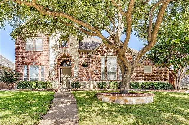 1st image of 1413 Balcones Dr