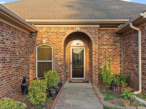 4th image of 1416 Sweetgum Ln