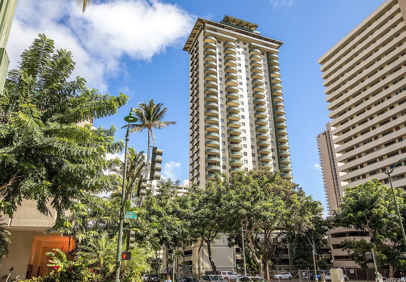 421 Olohana St APT 904, Honolulu, HI 96815 | MLS #202400177 | Zillow