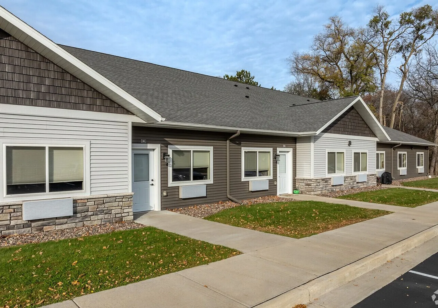 Pine Meadows — Photo 1
