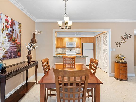 5th image of 3850 Galt Ocean Drive #904