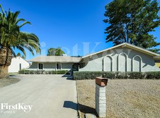 12414 N Columbine Dr, Phoenix, AZ 85029