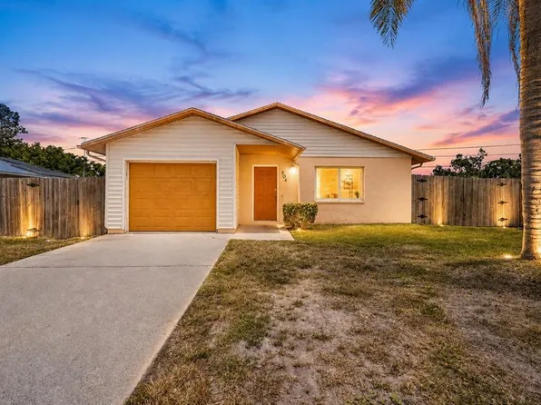 904 16th St E, Palmetto, FL 34221