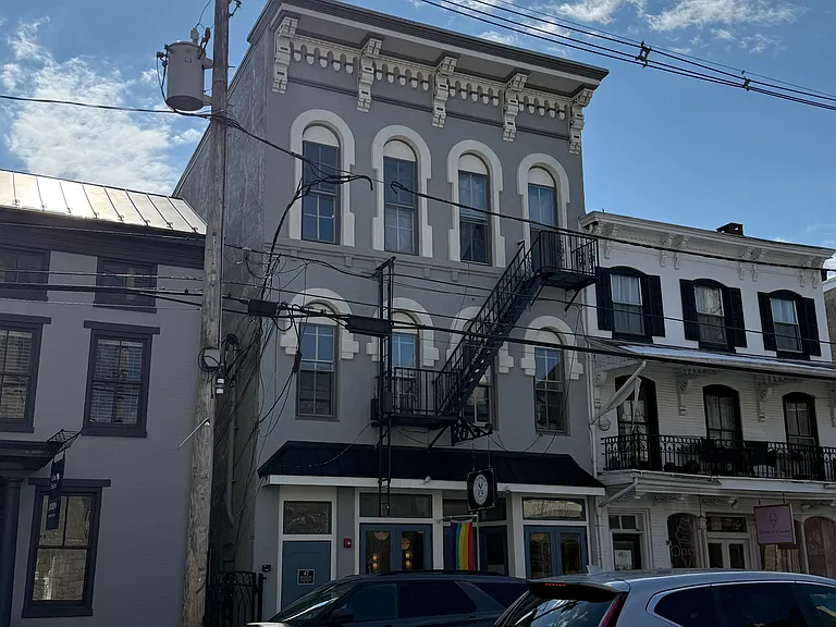 47 Bridge St #4 — Photo 13