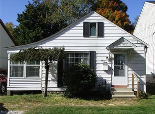 1130 Elmwood Dr, Willoughby, OH 44094