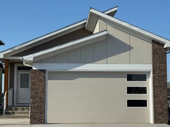 435 S Rivercrest Rd, Cochrane, AB T4C 3C6