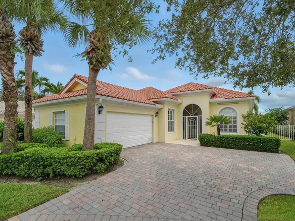 10941 SW Fall Creek Drive, Port St Lucie, FL 34987