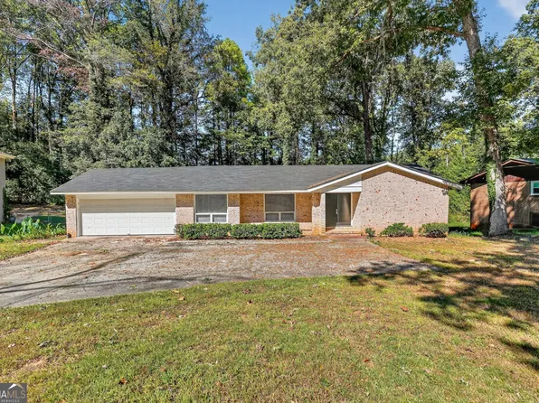 4564 Fountainhead Dr, Stone Mountain, GA 30083
