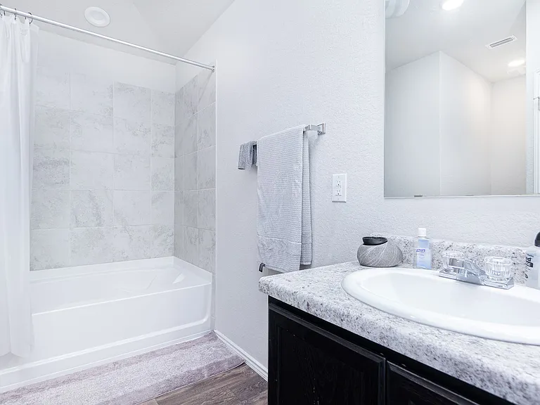 4614 Heathers Cross — Photo 19