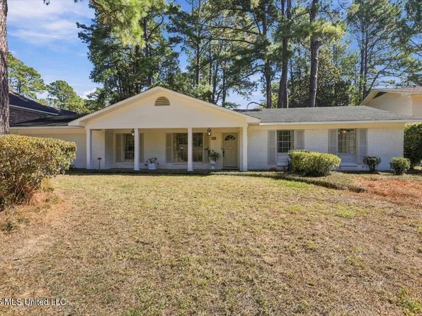 5324 Suffolk Dr, Jackson, MS 39211