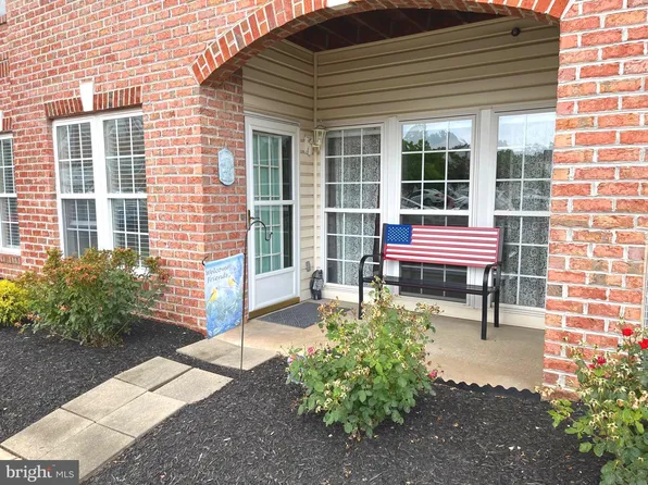 5342 Glenthorne Ct, Rosedale, MD 21237