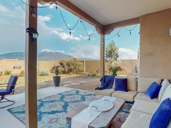 2504 Campeche Rd NE, Rio Rancho, NM 87144