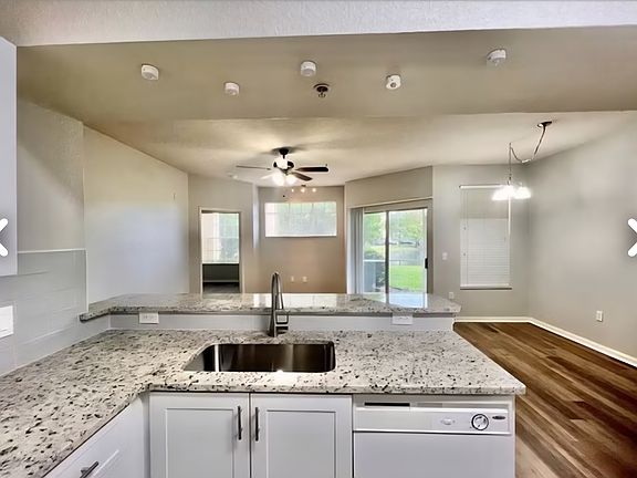 4th image of 5125 Palm Springs Blvd Unit 5109