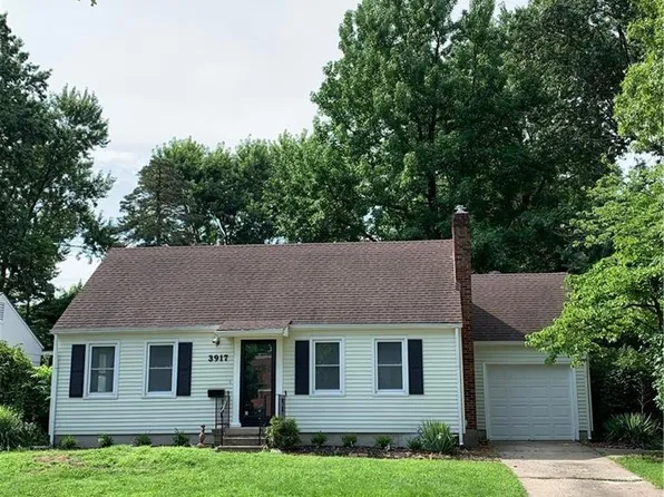 3917 W 67th St, Prairie Village, KS 66208