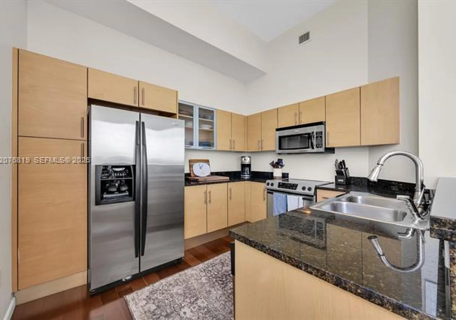 725 NE 22nd St cu-PH2A, Miami, FL 33137 — Photo 1