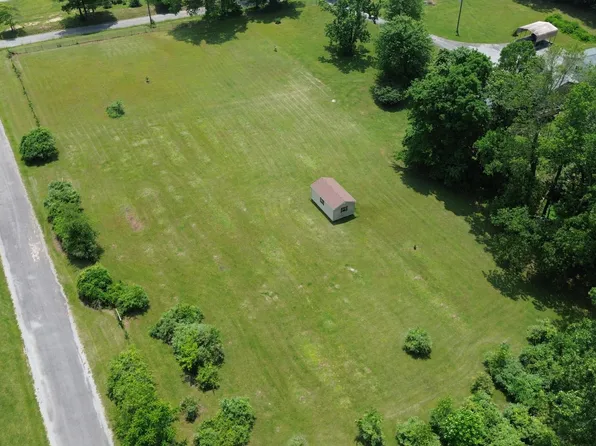 665 Lloyd Rd, Dayton, TN 37321