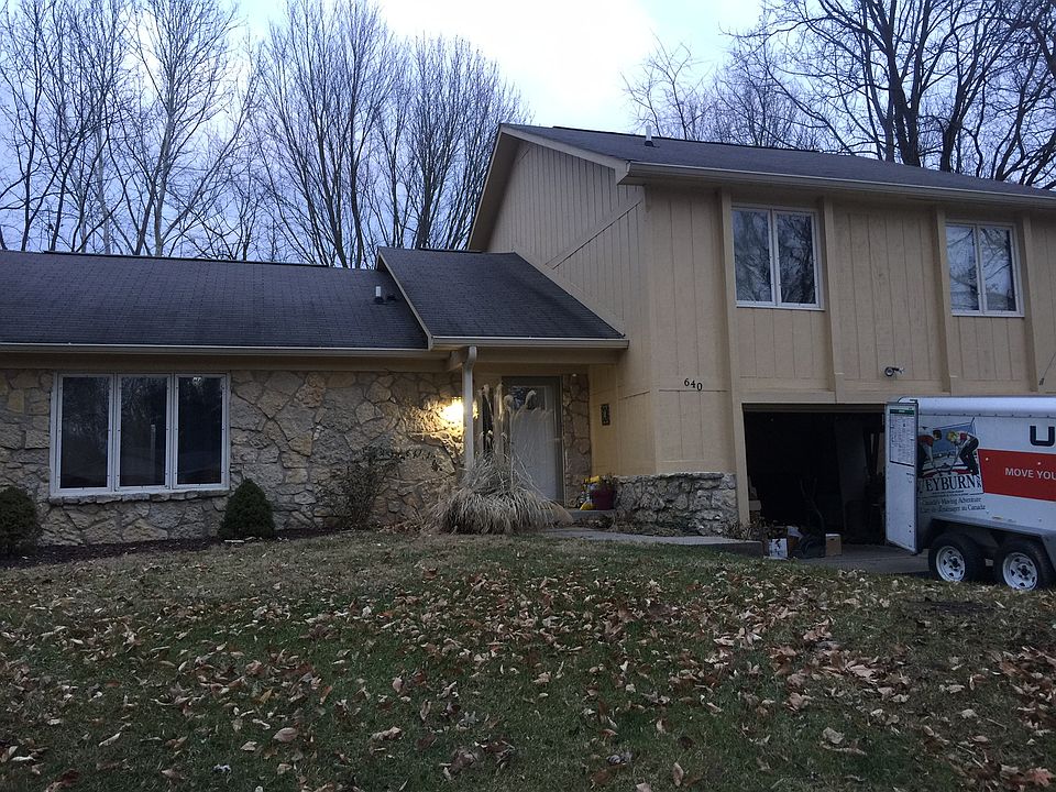 1st image of 640 Holly Ct