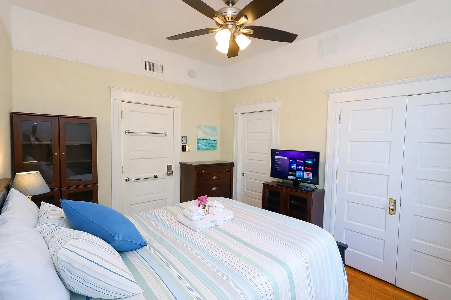 1 bed, 200 sqft, $2,899 — Photo 3