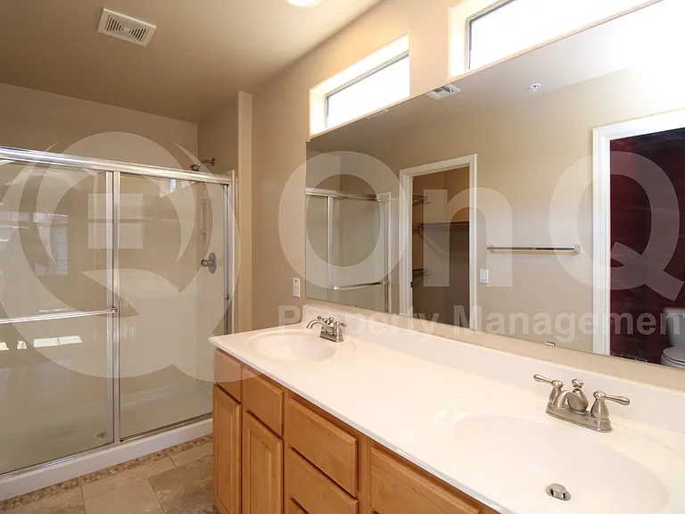 1350 S Greenfield Rd #2017 — Photo 28