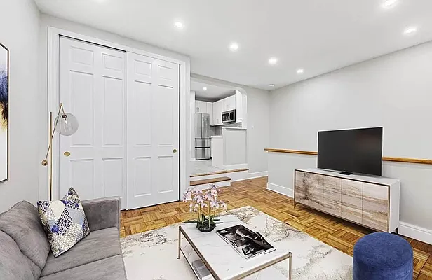 Rented by Douglas Elliman | media 16