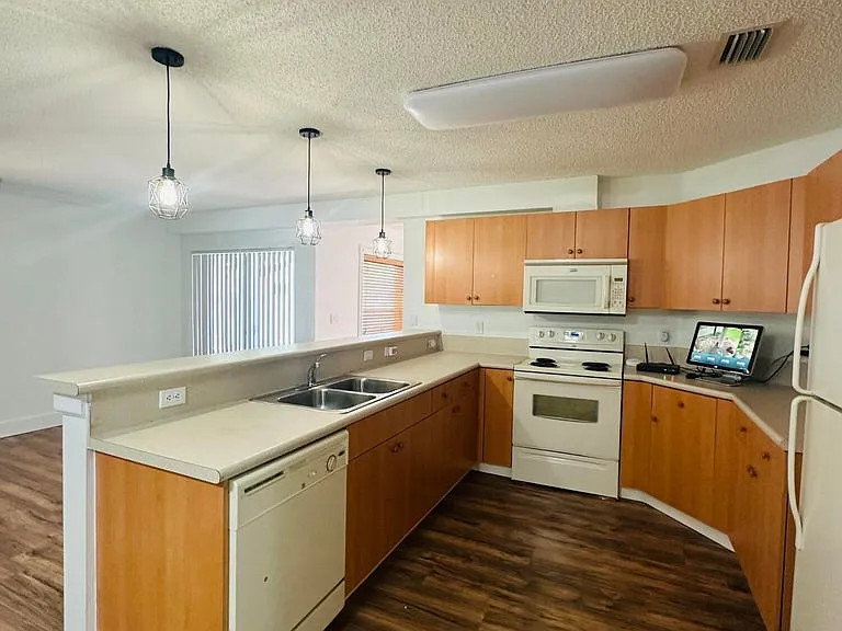 771 Perdido Heights Dr — Photo 3
