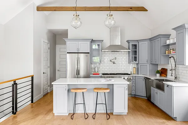 Kitchen, photo 1