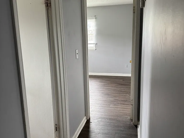 5500 Lodema Way #4 — Photo 5