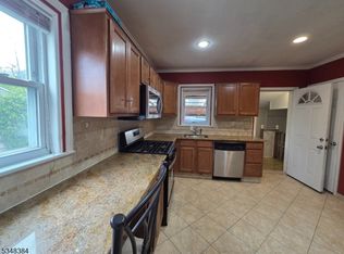 289 Burgess Pl, Clifton, NJ 07011
