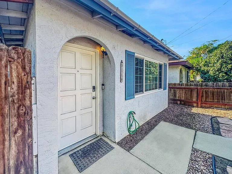 5118 Savannah St — Photo 4