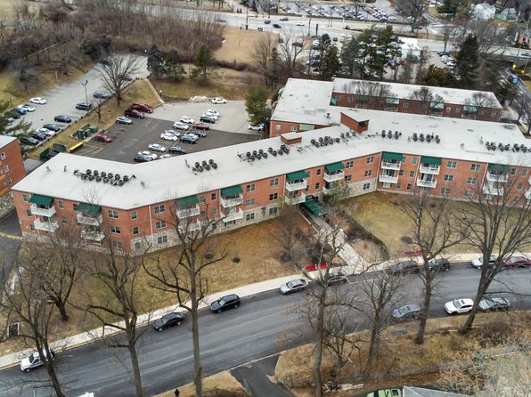 1600 Church Rd APT B103, Wyncote, PA 19095