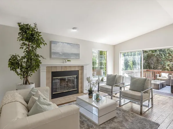 2955 Sunnybank Ln, Hayward, CA 94541