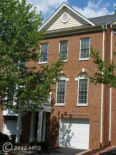 1st image of 4233 Upper Park Dr