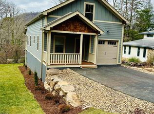 701 Holly Ave, Black Mountain, NC 28711