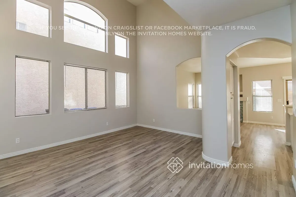 Building Photo - 7243 E Kramer St