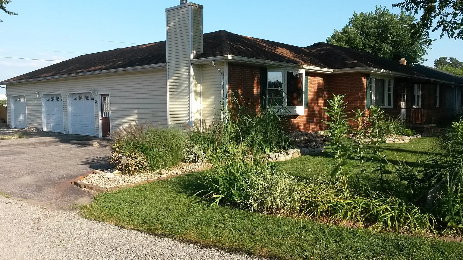 25 Lee St photo 1