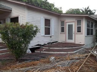 931 Bacom Point Rd #2, Pahokee, FL 33476