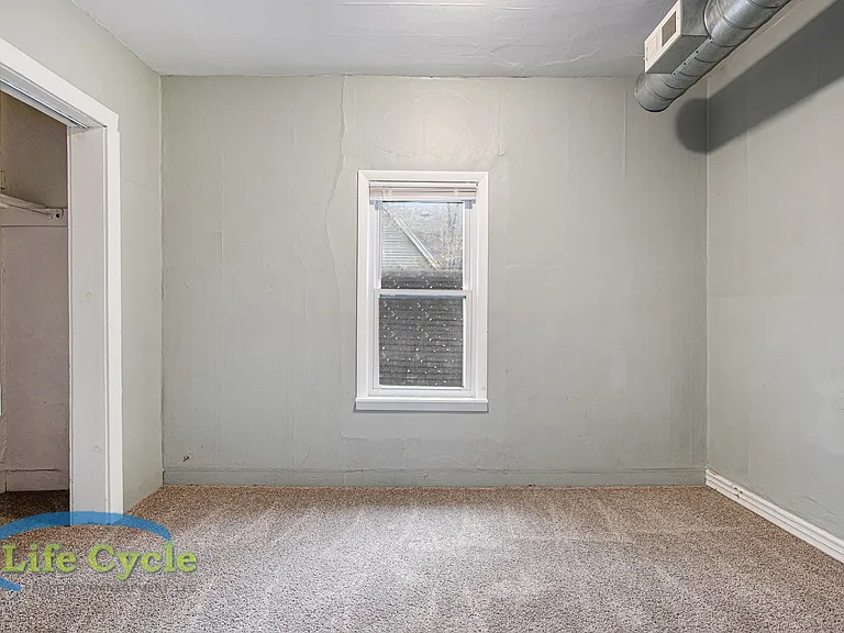 940 McReynolds Ave NW #2 — Photo 7