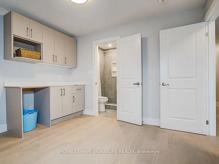 252 Annette St #6 — Photo 20
