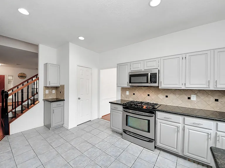 2204 Gemini St — Photo 15