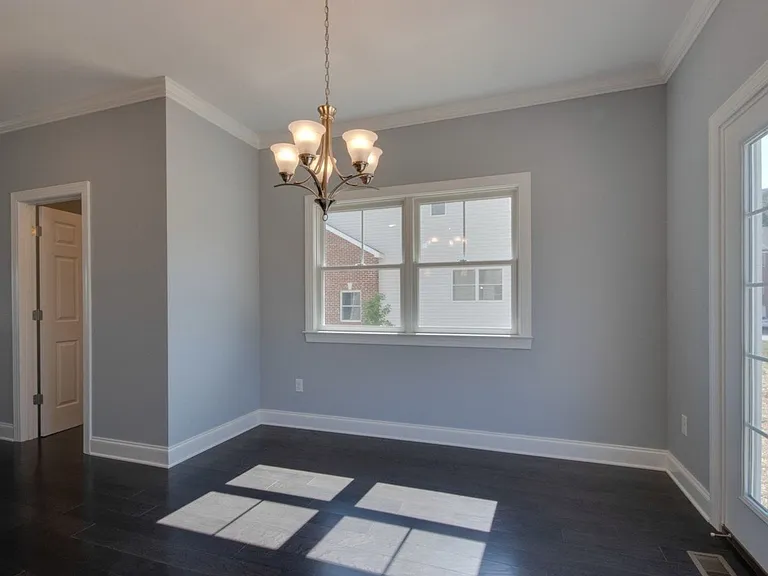 2844 Belgian Dr — Photo 10
