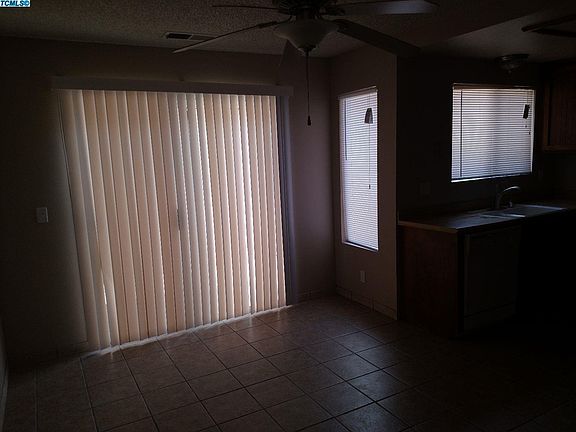 5th image of 2036 E Harold Court E