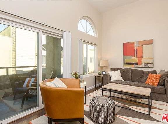 5th image of 5706 Fair Ave APT 211