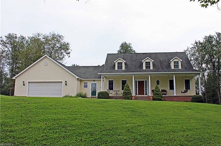 1st image of 165 Campbell Ln