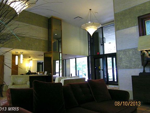 3rd image of 4620 N Park Ave APT 1104