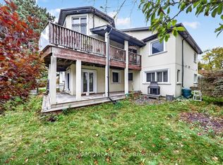 3 Larwood Blvd, Toronto, ON M1M2M4