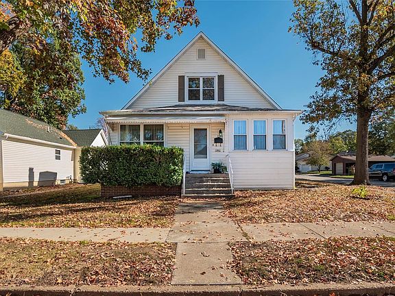 3rd image of 500 N Taylor Ave
