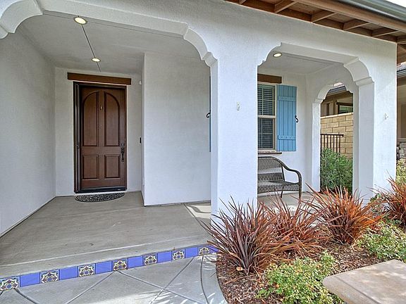 3rd image of 506 Bloomfield Pl