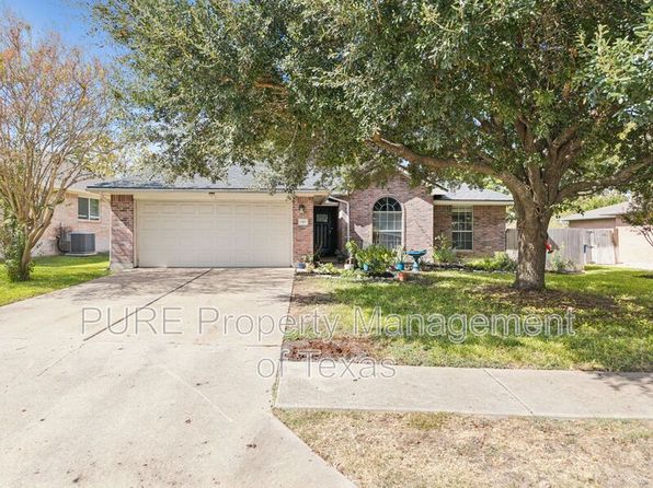 2412 Chestnut Path